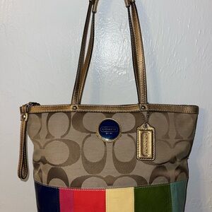 Coach Signature Canvas Colorblock Tote Bag – Gold Leather Trim – Zip Top